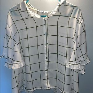 White and green checkered pattern business blouse